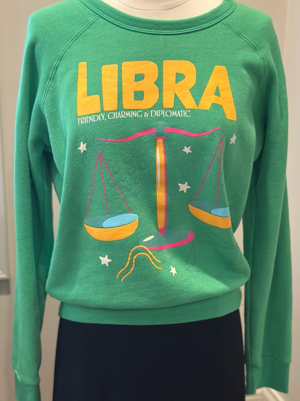 Midnight Rider Anthropologie Carolita Libra Zodiac Sweatshirt Green Small